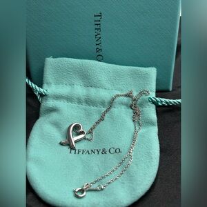 TIFFANY & Co. Paloma Picasso Loving Heart Pendant Necklace Sterling Silver 16"